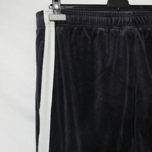 PUMA | large | Purple Velour Exercise Pants With White Stripe Sides | GUC - Picture 11 of 16